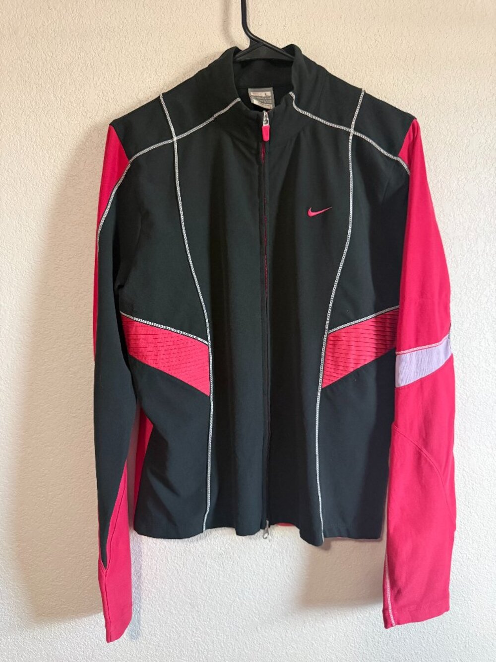 Nike Fit Dry Women's Black & Pink Full Zip Active Jacket Size Large
